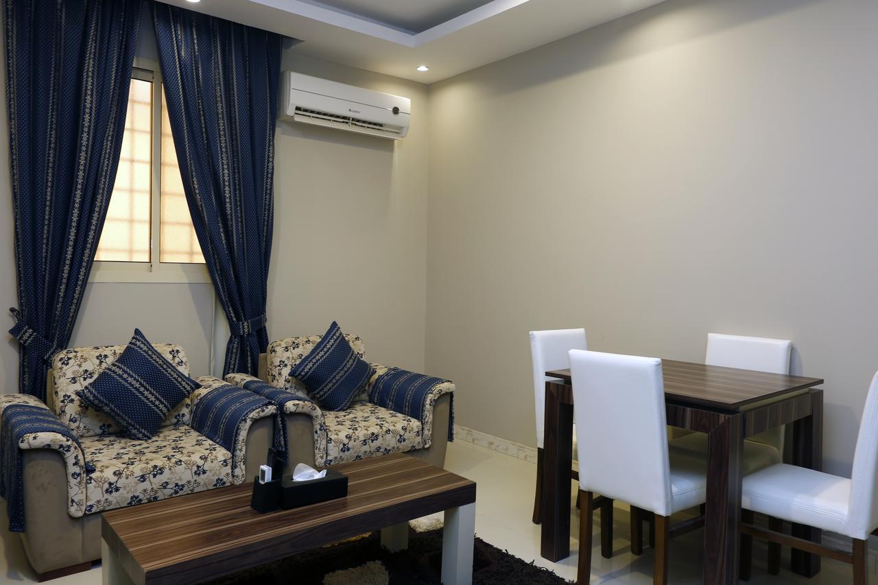 El Tawfiq Furnished Suites Malaz Riaad Buitenkant foto